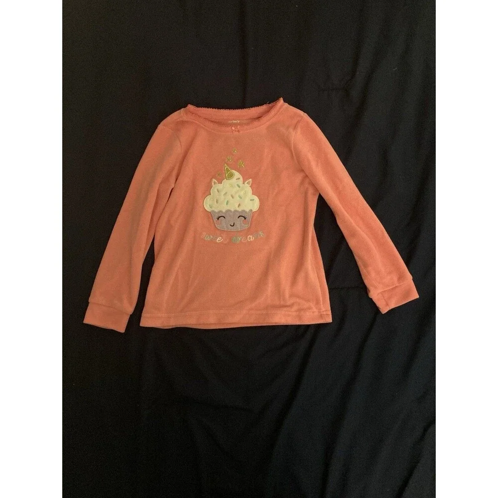 4T Carter’s girl clothes - 2 piece outfit | unicorn cupcake theme | fleece
